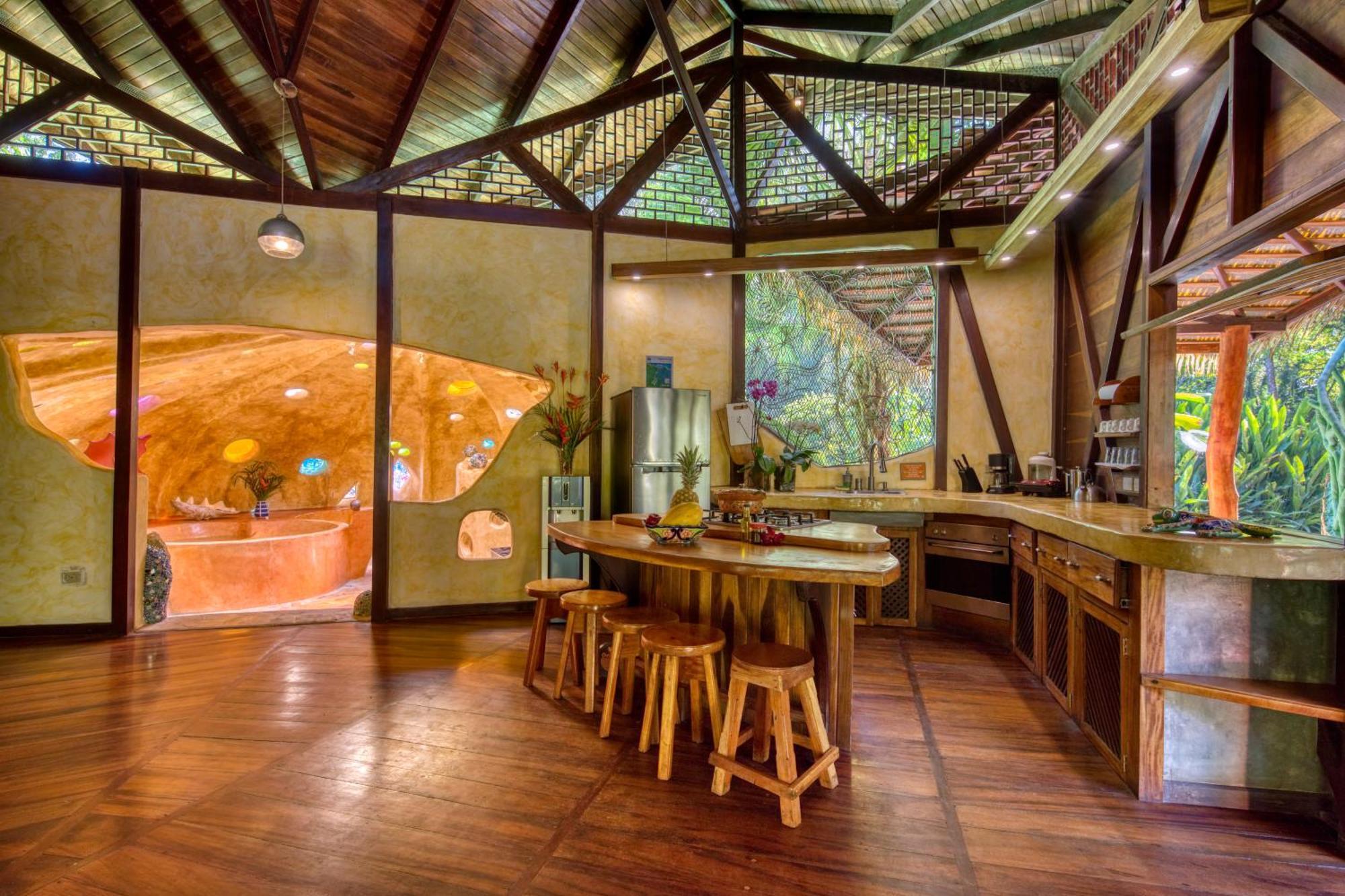 Tree House Beachfront Lodge Puerto Viejo de Talamanca Bagian luar foto