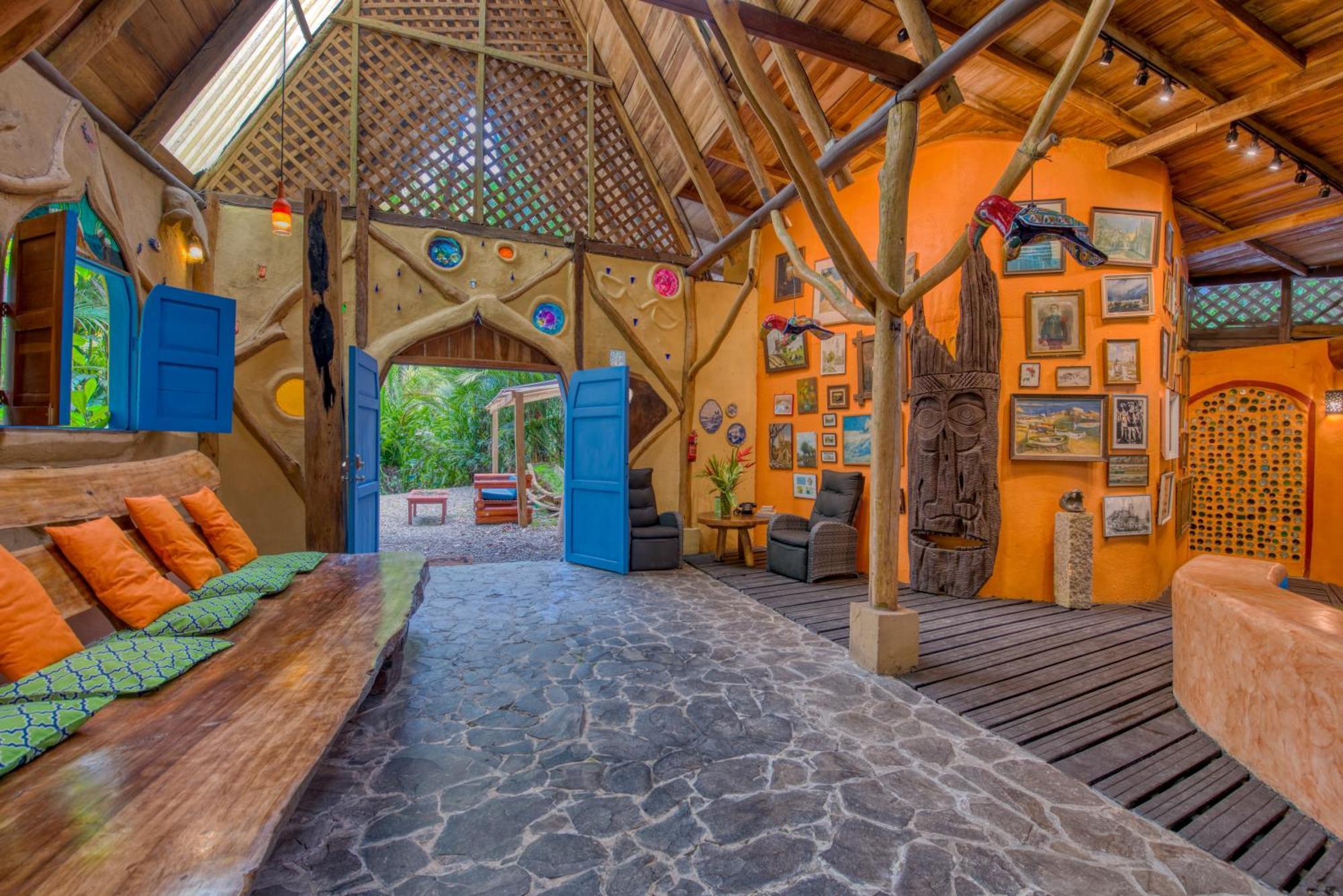 Tree House Beachfront Lodge Puerto Viejo de Talamanca Bagian luar foto