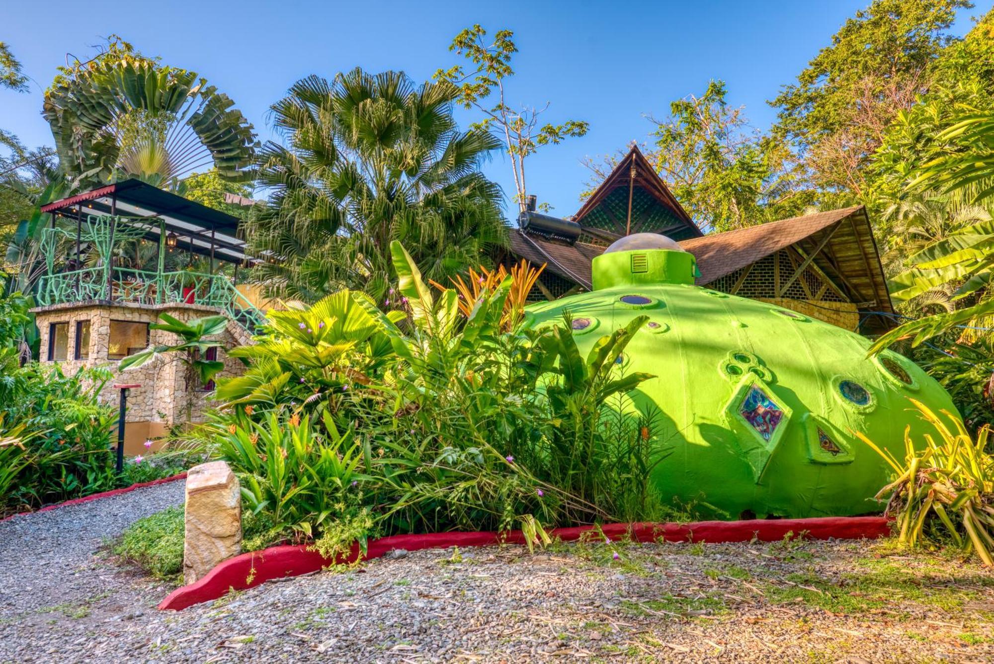 Tree House Beachfront Lodge Puerto Viejo de Talamanca Bagian luar foto